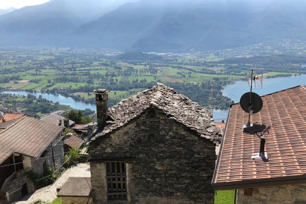La Poulerie - Suite Dependance Gera Lario Kültér fotó